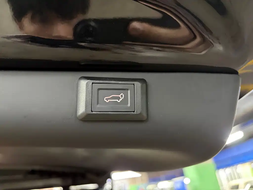 Ford Tourneo — фото 13