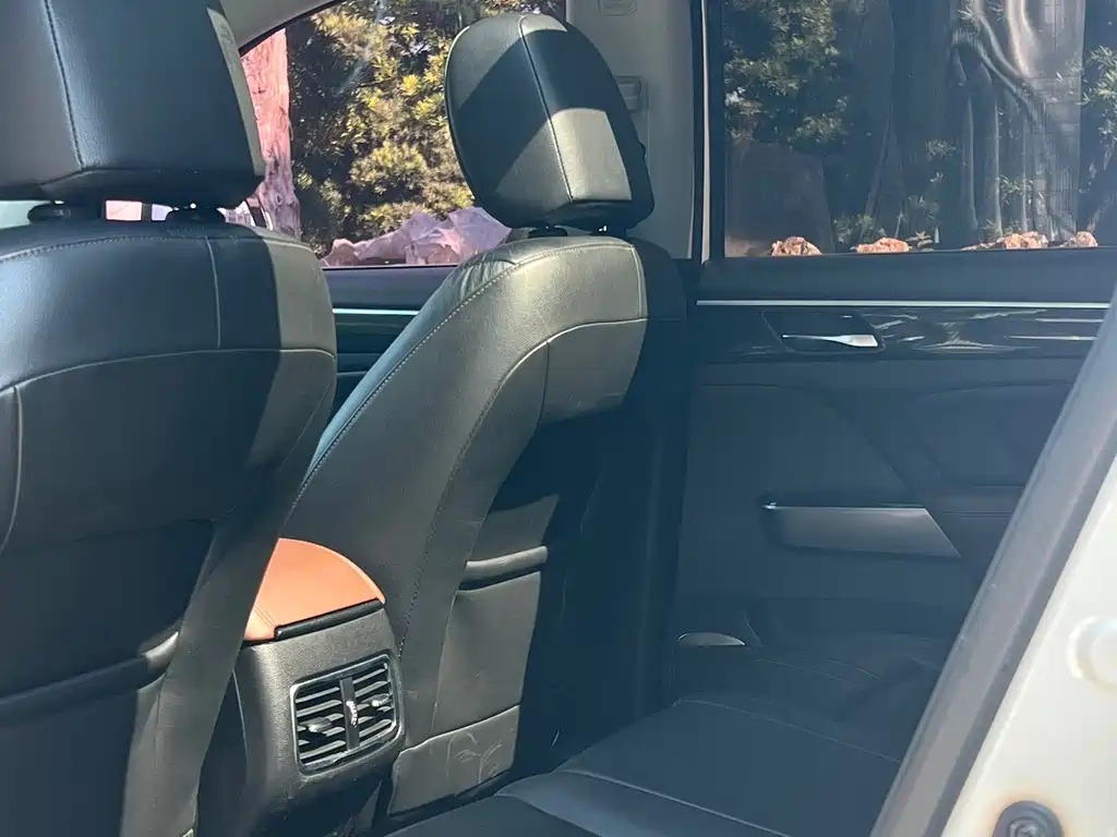 GAC Motor Trumpchi GS7 — фото 7