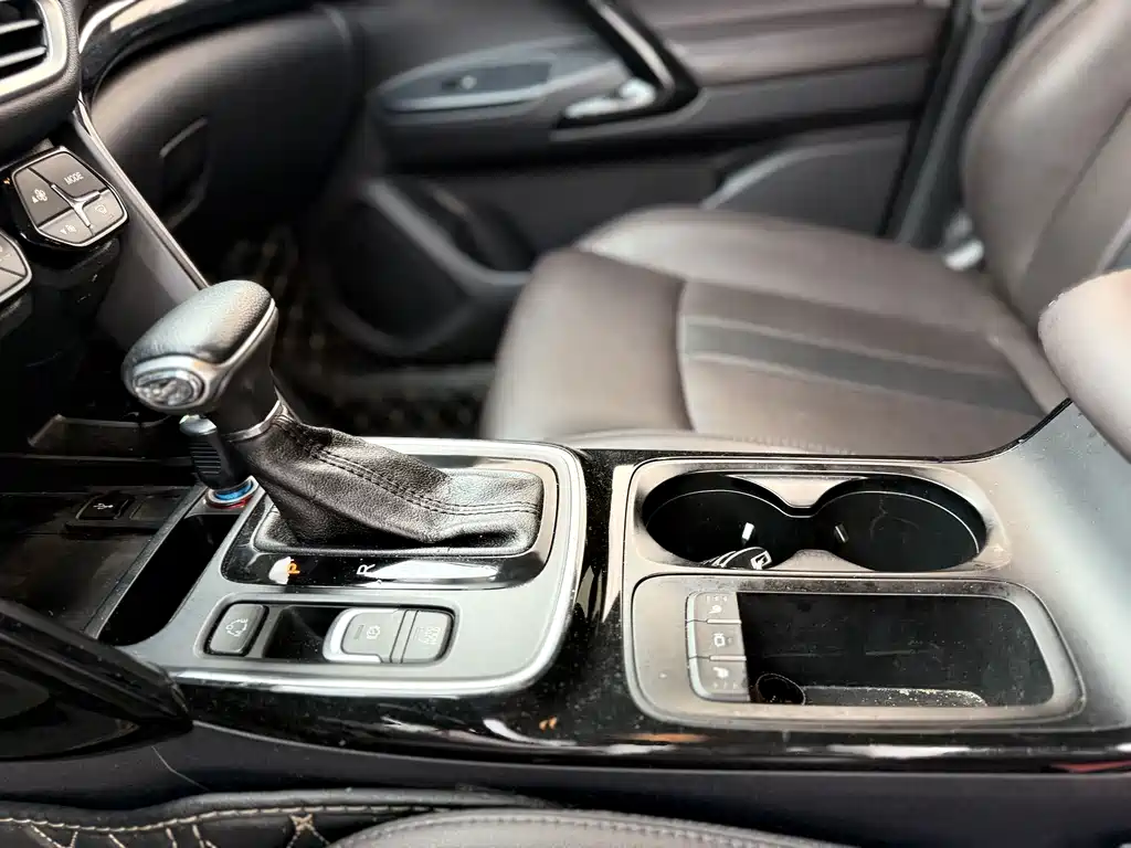 GAC Motor Trumpchi GS4 — фото 8