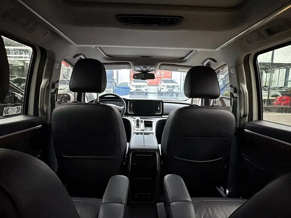 GAC Motor Trumpchi M8 — фото 6