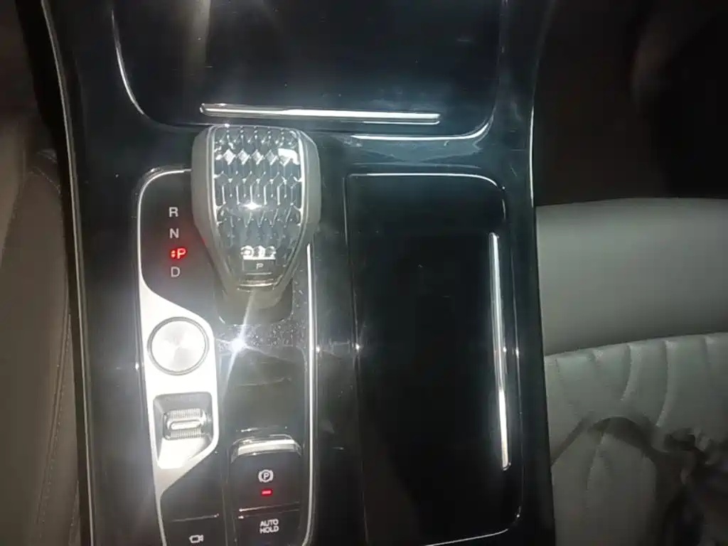 GAC Motor Trumpchi M8 — фото 14