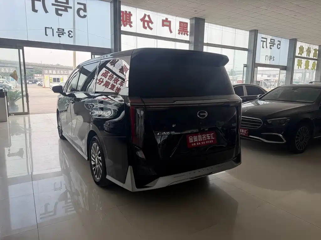 GAC Motor Trumpchi M8 — фото 15