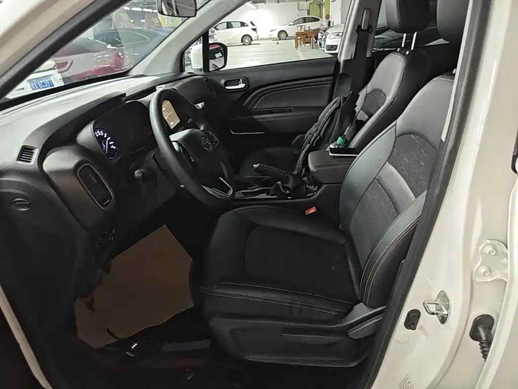 GAC Motor Trumpchi GS3 — фото 15