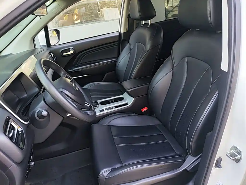 GAC Motor Trumpchi GS3 — фото 15
