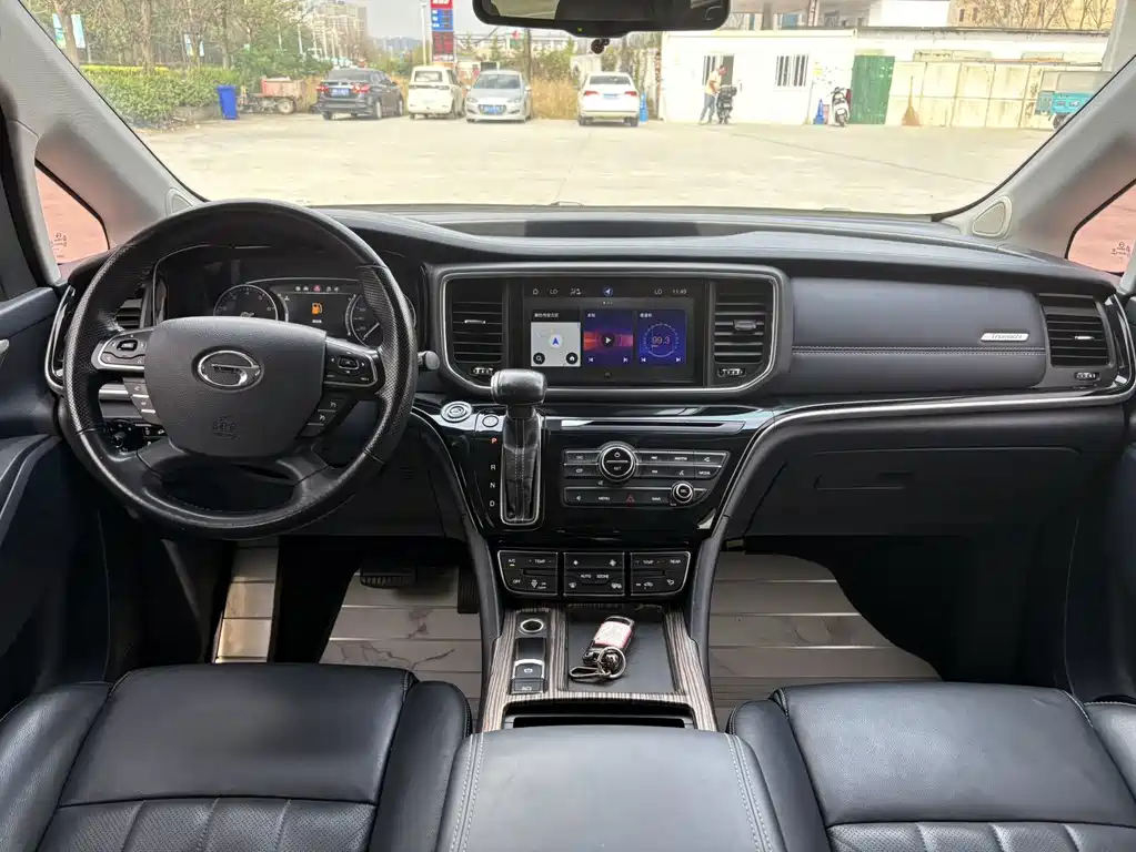 GAC Motor Trumpchi M8 — фото 15