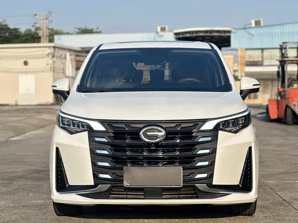 GAC Motor Trumpchi M6 — фото 2