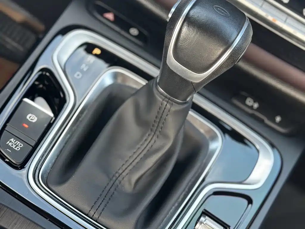 GAC Motor Trumpchi M6 — фото 18