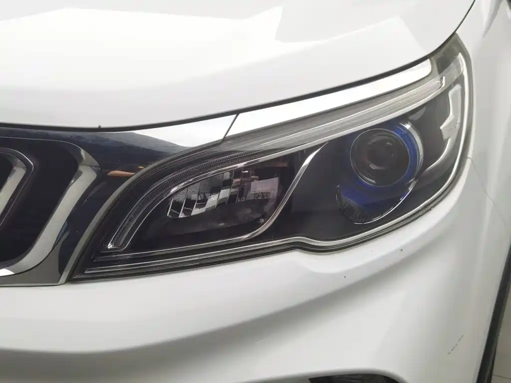 Geely Vision X3 — фото 7