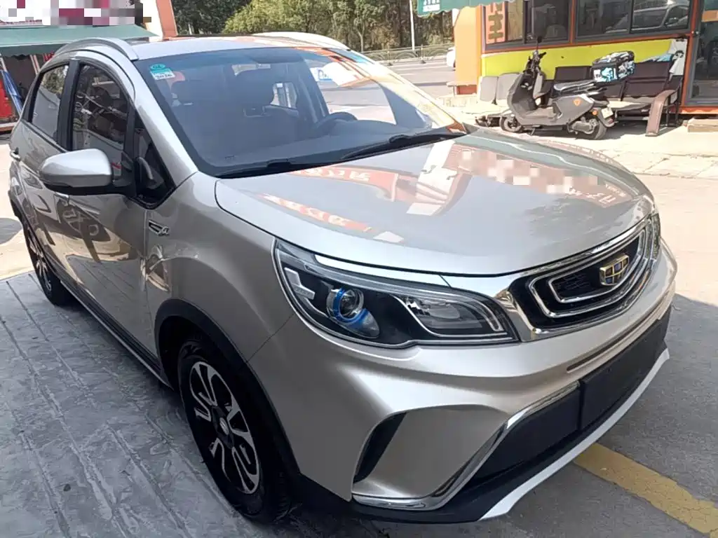 Geely Vision X3 — фото 4
