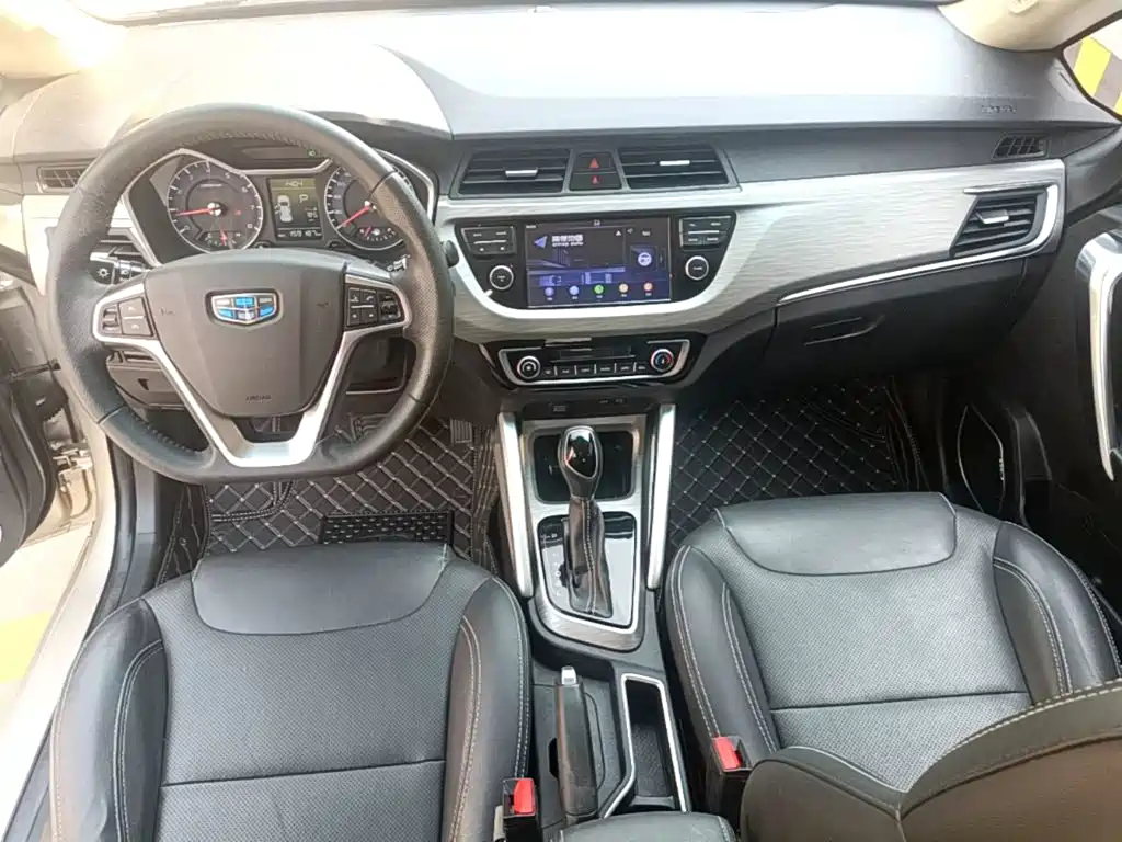 Geely Vision X3 — фото 10