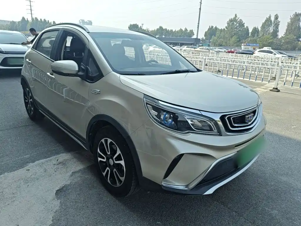 Geely Vision X3 — фото 4