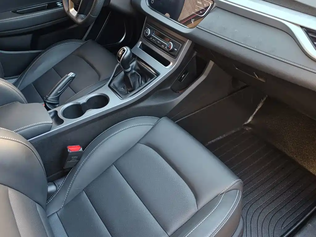 Geely Vision S1 — фото 19