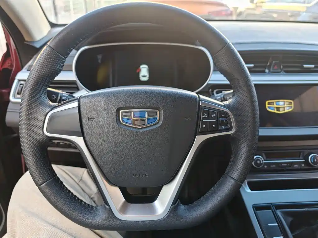 Geely Vision S1 — фото 3