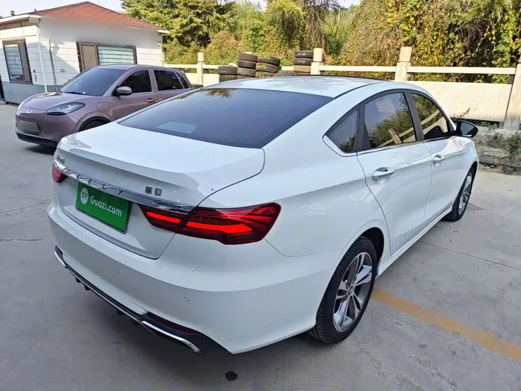 Geely Binrui — фото 7