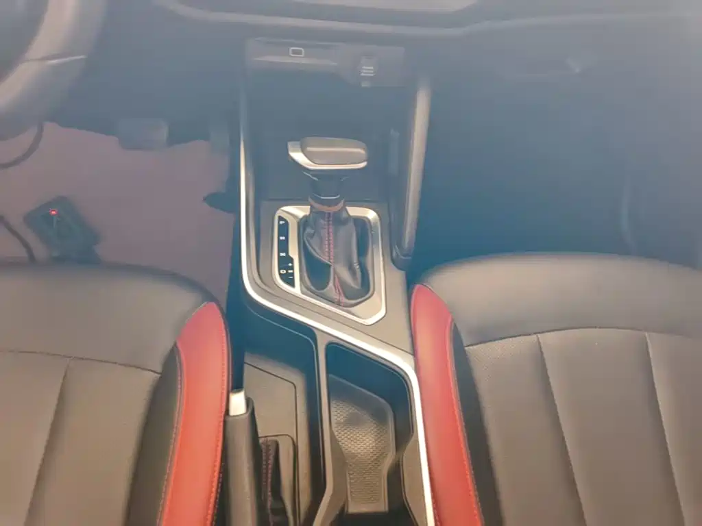 Geely Vision X3 — фото 14