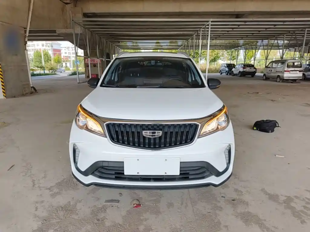Geely Vision X3 — фото 3