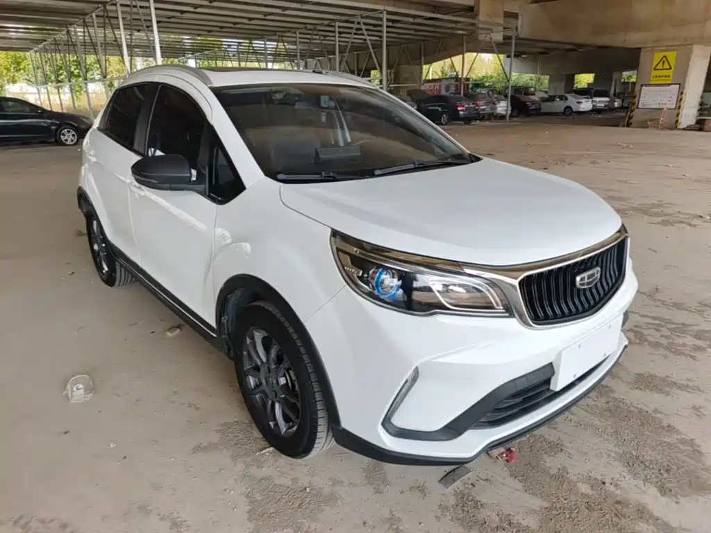 Geely Vision X3 — фото 4