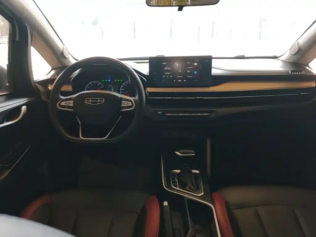 Geely Vision X3 — фото 10