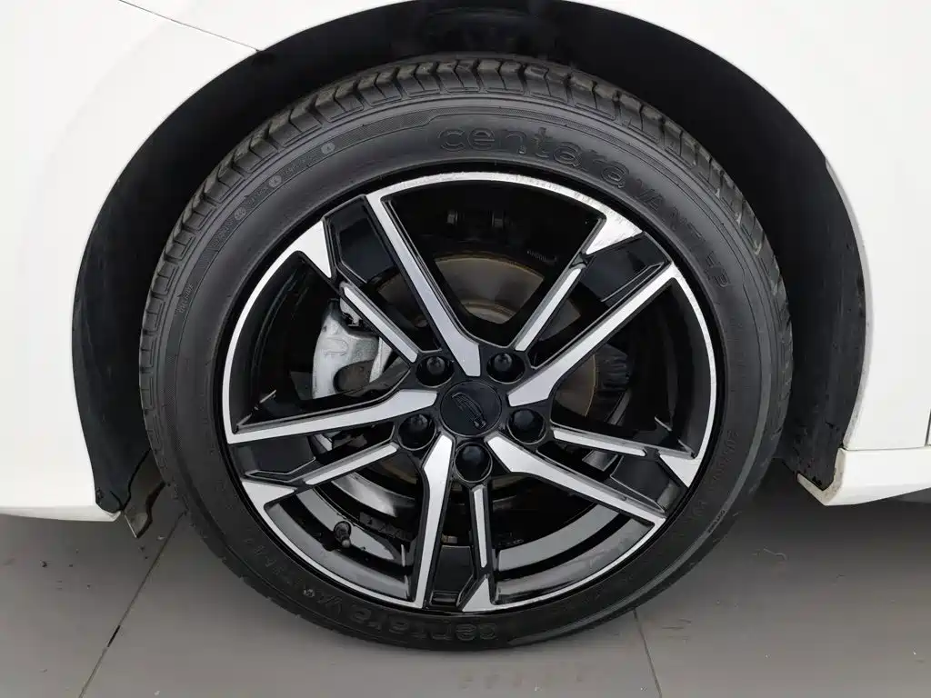 Geely Binrui — фото 17