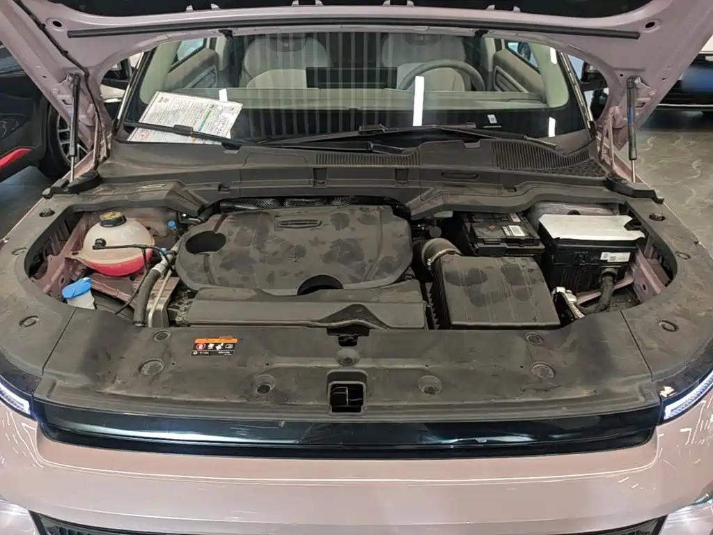 Geely Icon — фото 20