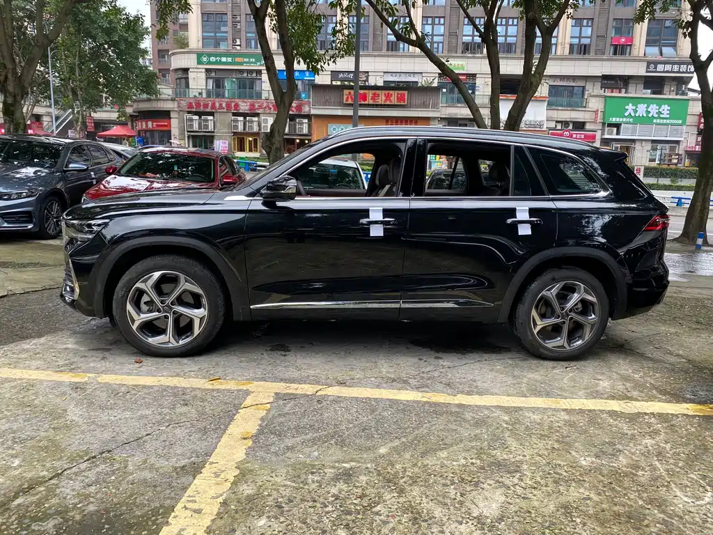 Geely Xingyue L — фото 4