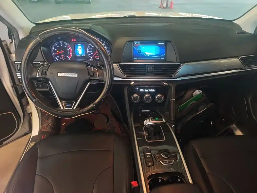 Haval H6 — фото 10