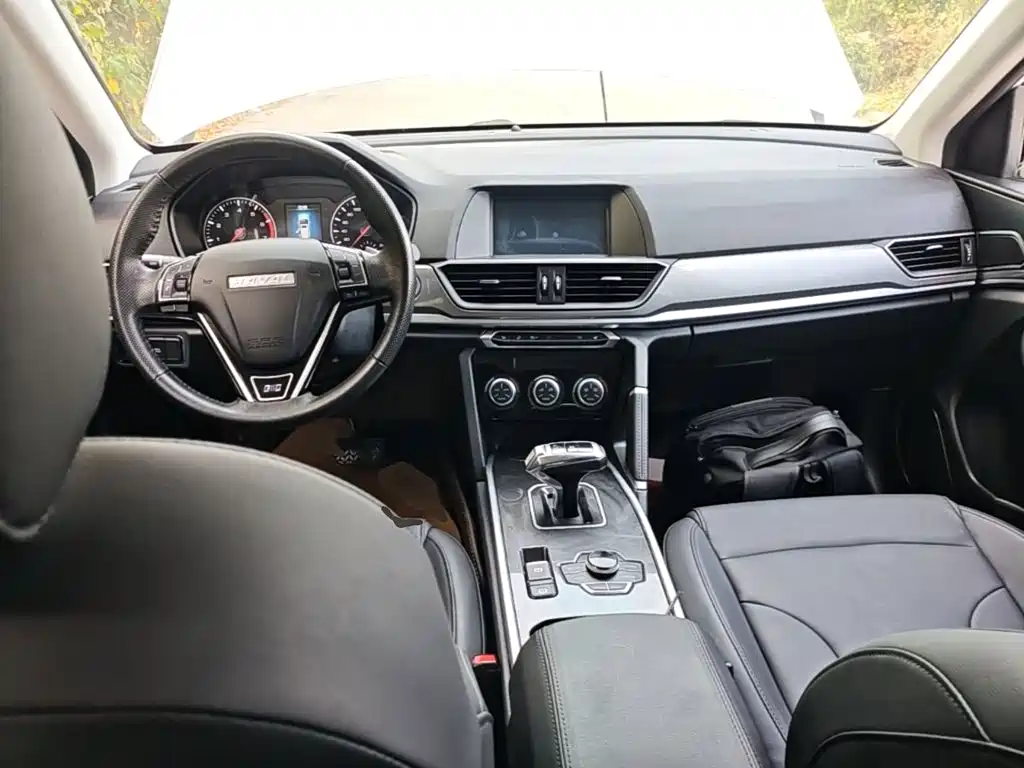 Haval H6 — фото 10