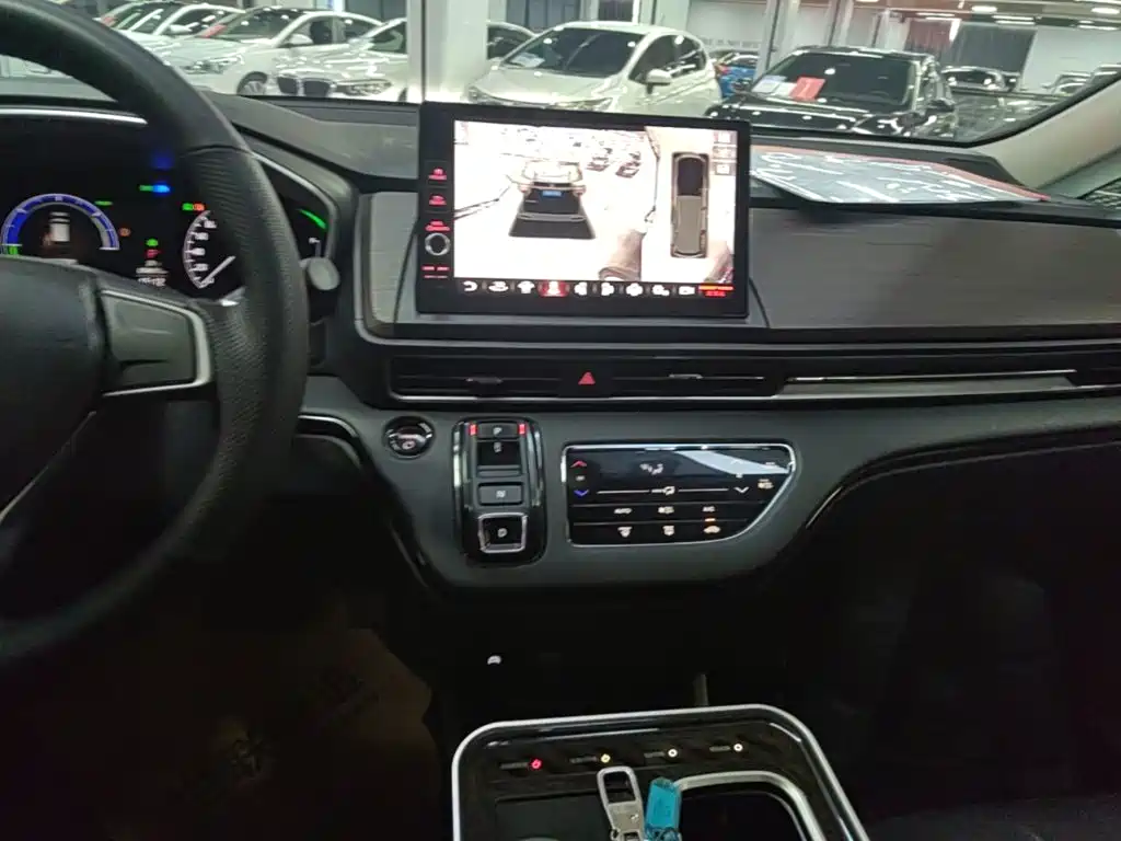 Honda Odyssey — фото 13