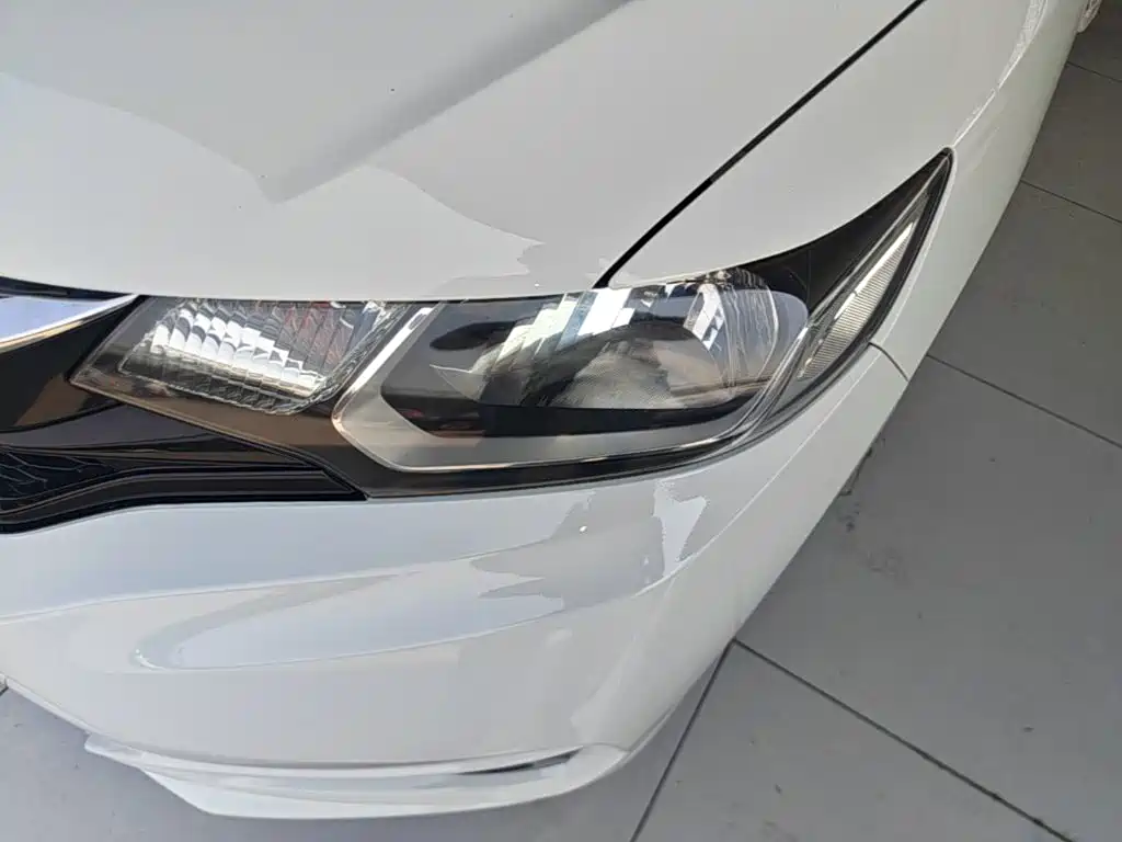 Honda Fit — фото 24