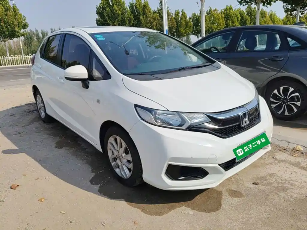 Honda Fit — фото 4