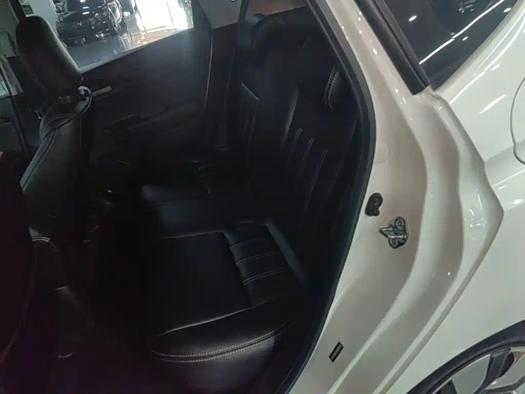 Honda Fit — фото 17