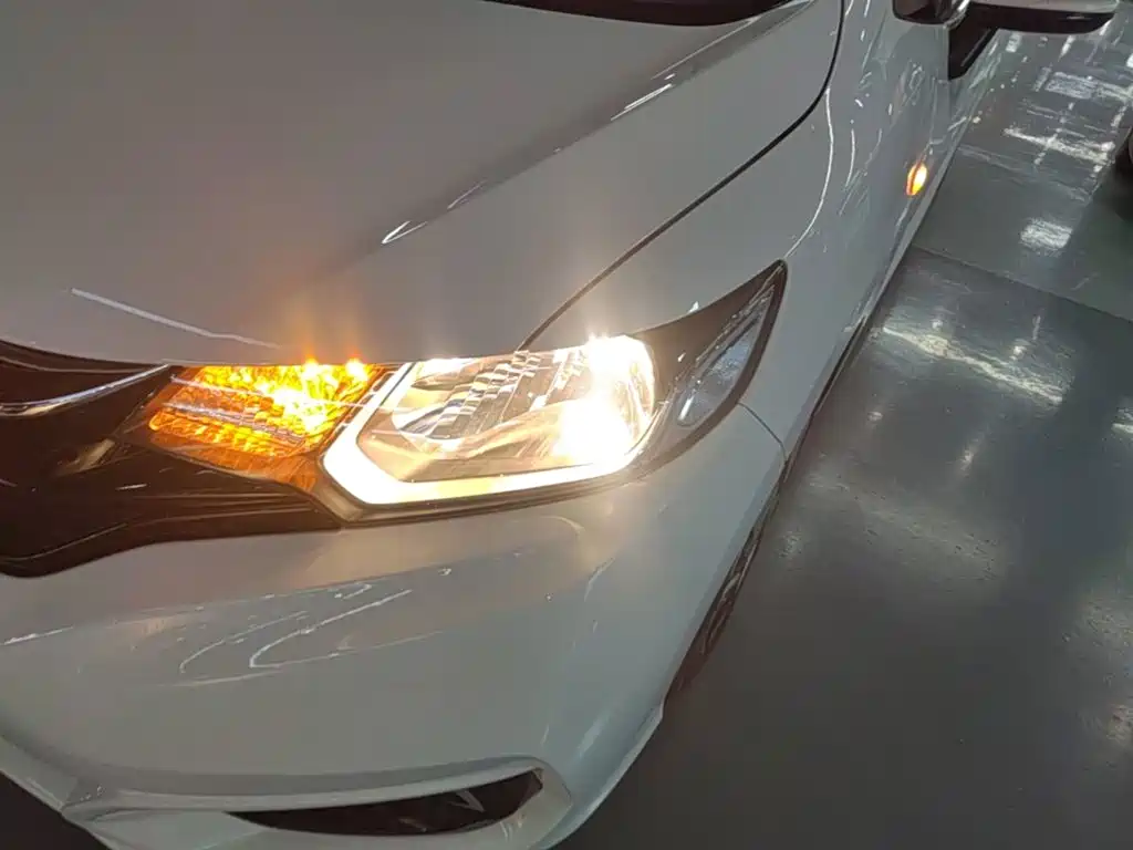 Honda Fit — фото 24