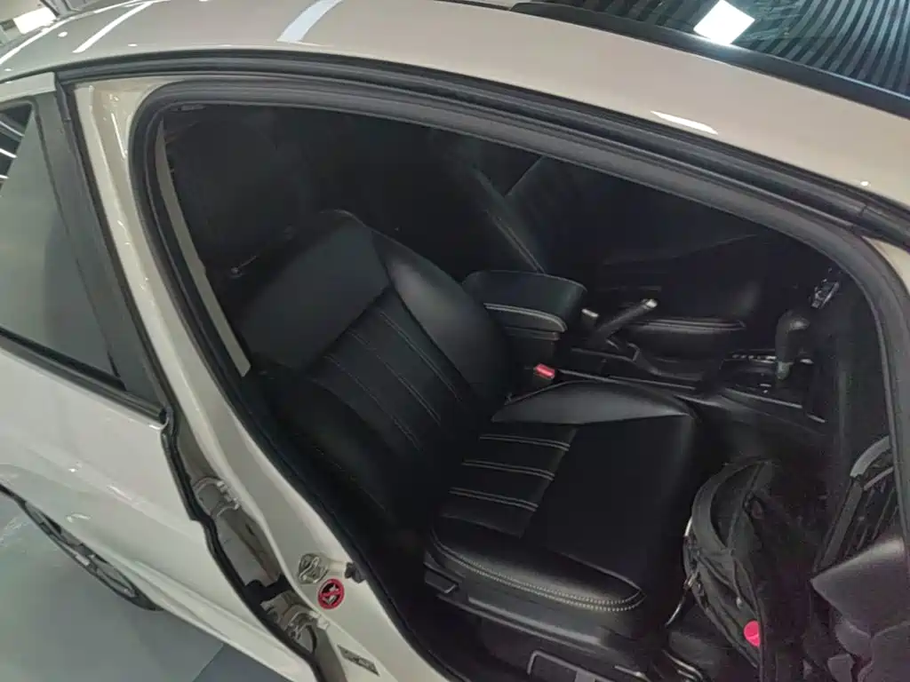 Honda Fit — фото 25