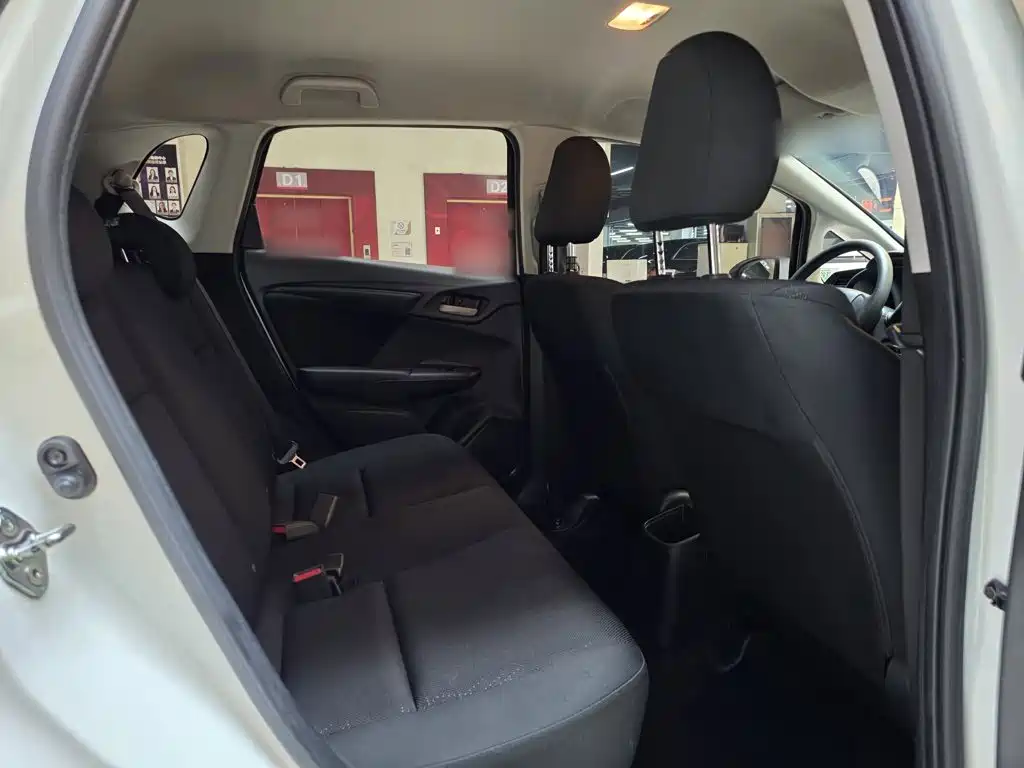 Honda Fit — фото 2
