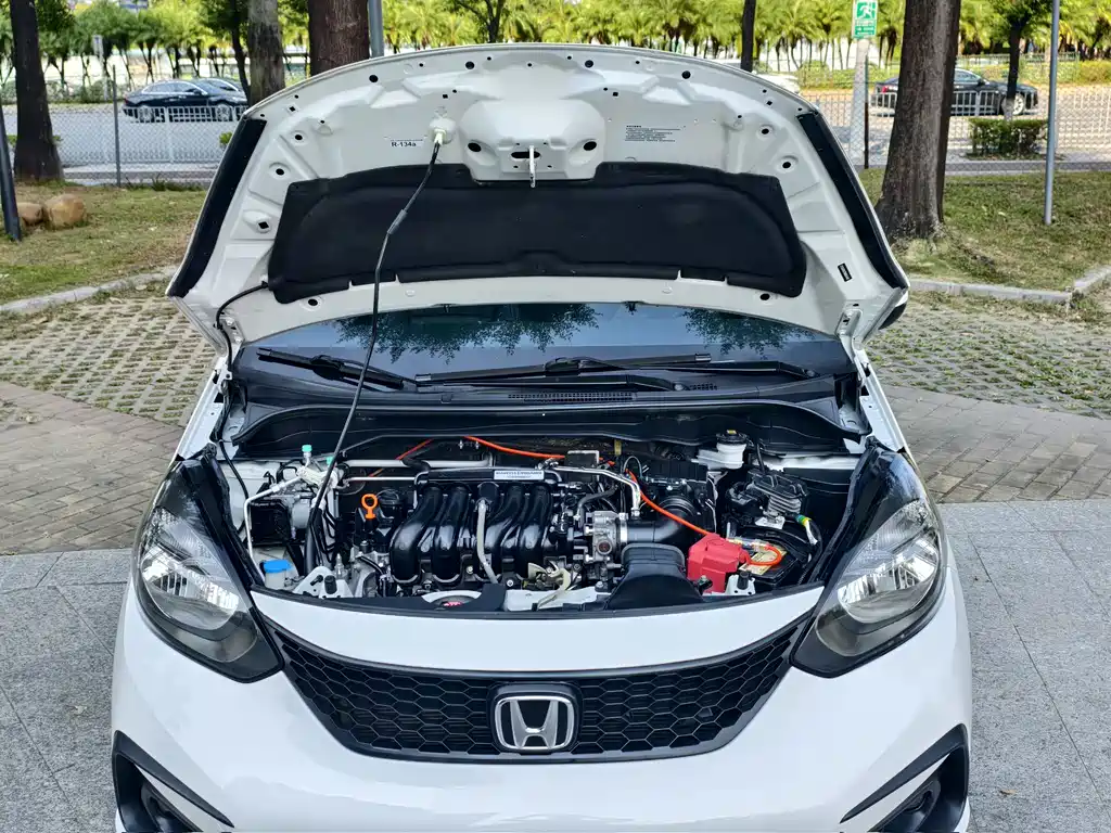 Honda Fit — фото 14