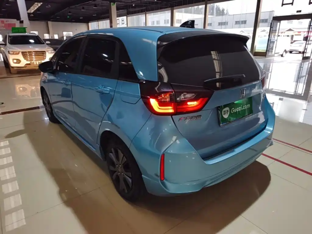 Honda Fit — фото 5