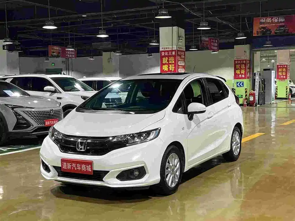 Honda Fit — фото 3