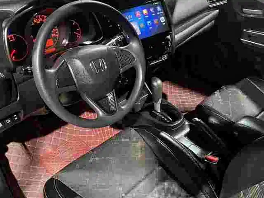 Honda Fit — фото 4