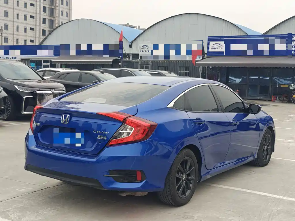 Honda Civic — фото 6