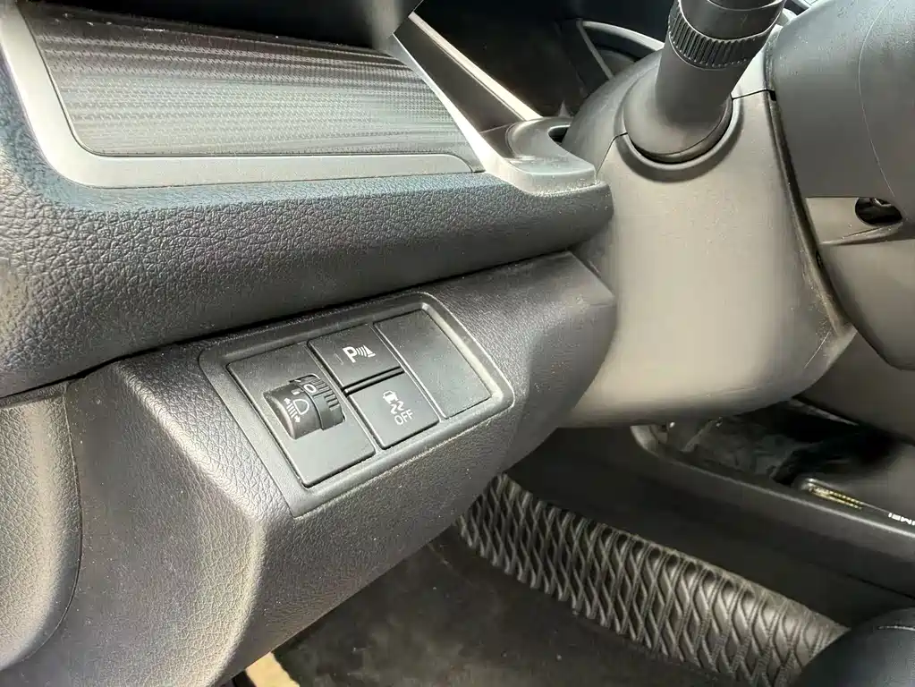Honda Civic — фото 10