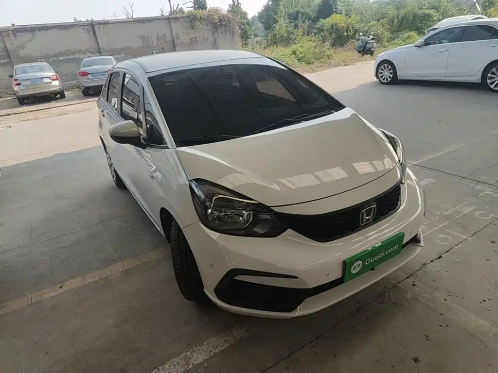Honda Fit — фото 4