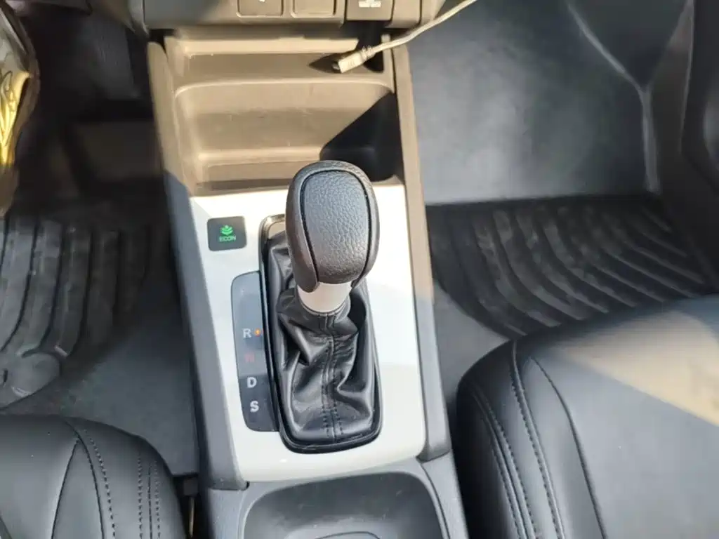 Honda Fit — фото 14