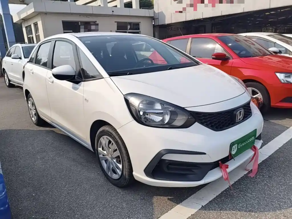 Honda Fit — фото 4