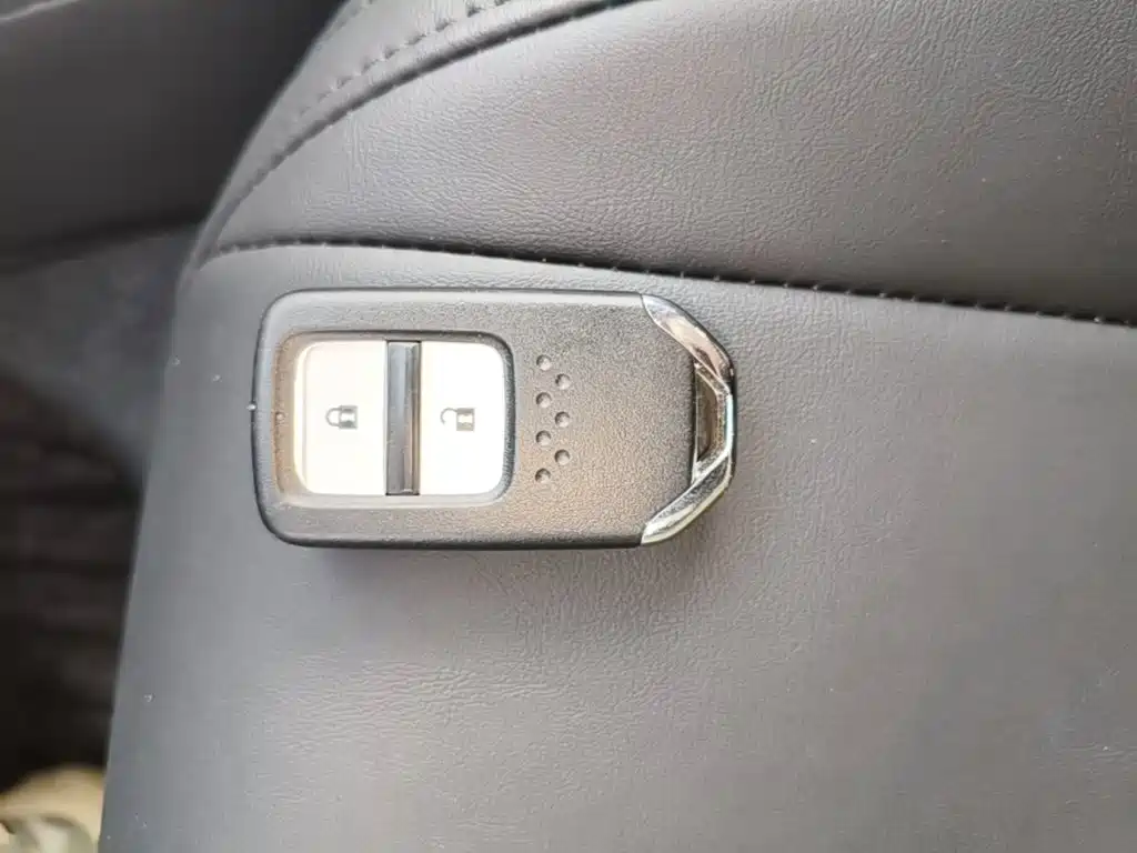 Honda Fit — фото 9