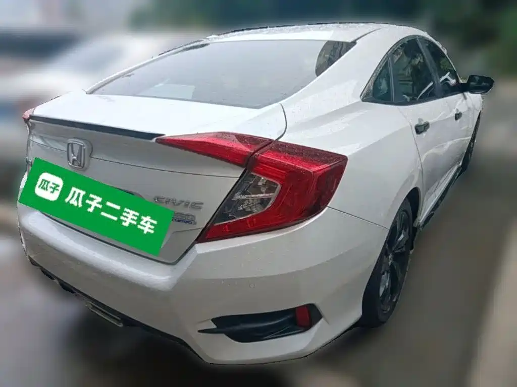 Honda Civic — фото 6