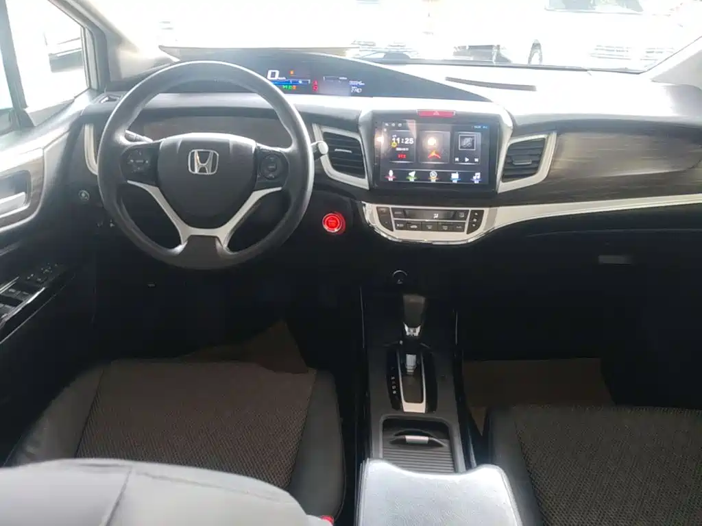 Honda Jade — фото 10