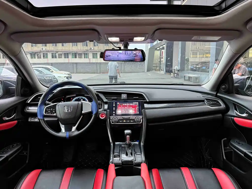 Honda Civic — фото 5
