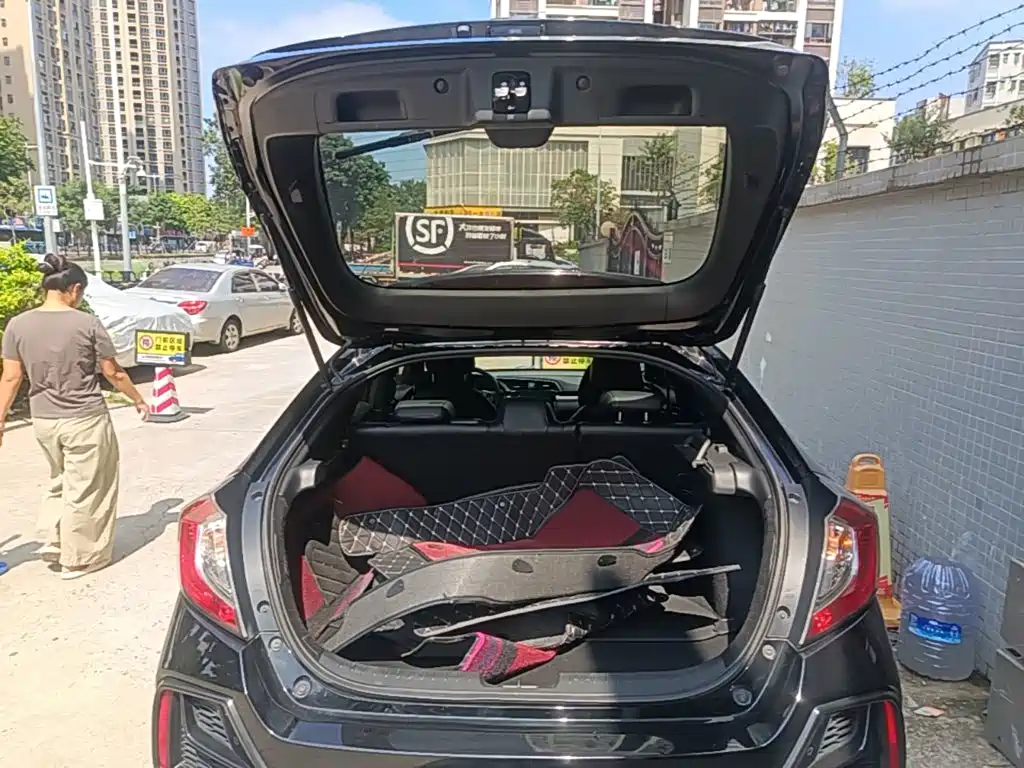 Honda Civic — фото 19