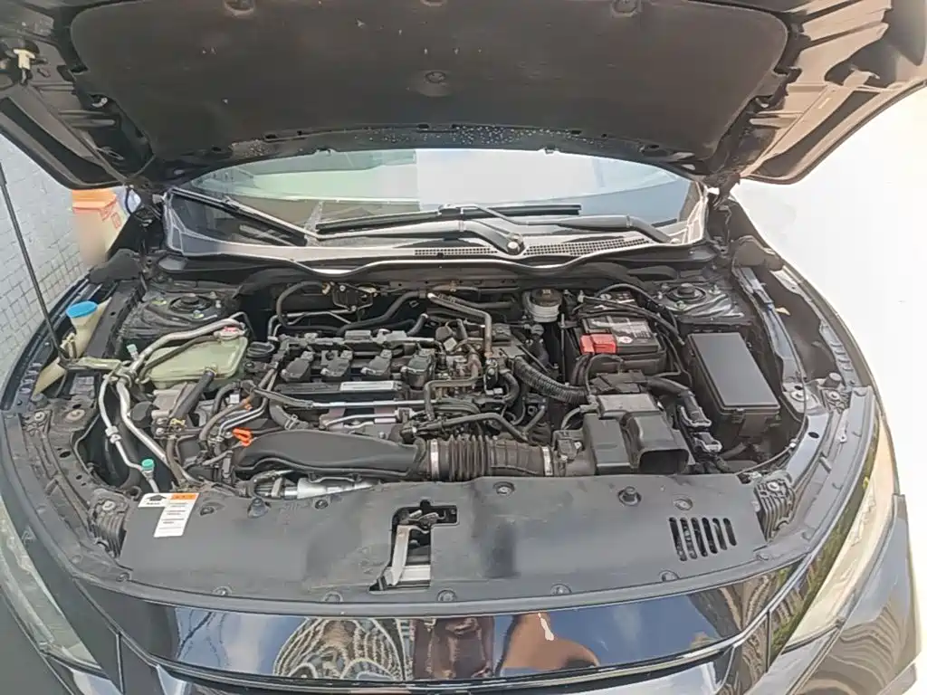 Honda Civic — фото 20
