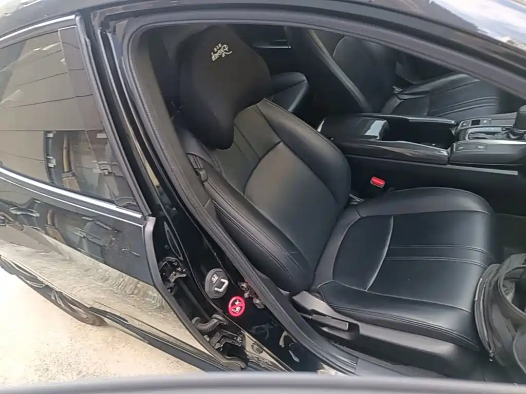 Honda Civic — фото 25